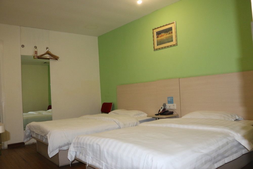 Yixin Business Hotel Kuangcsou Kültér fotó