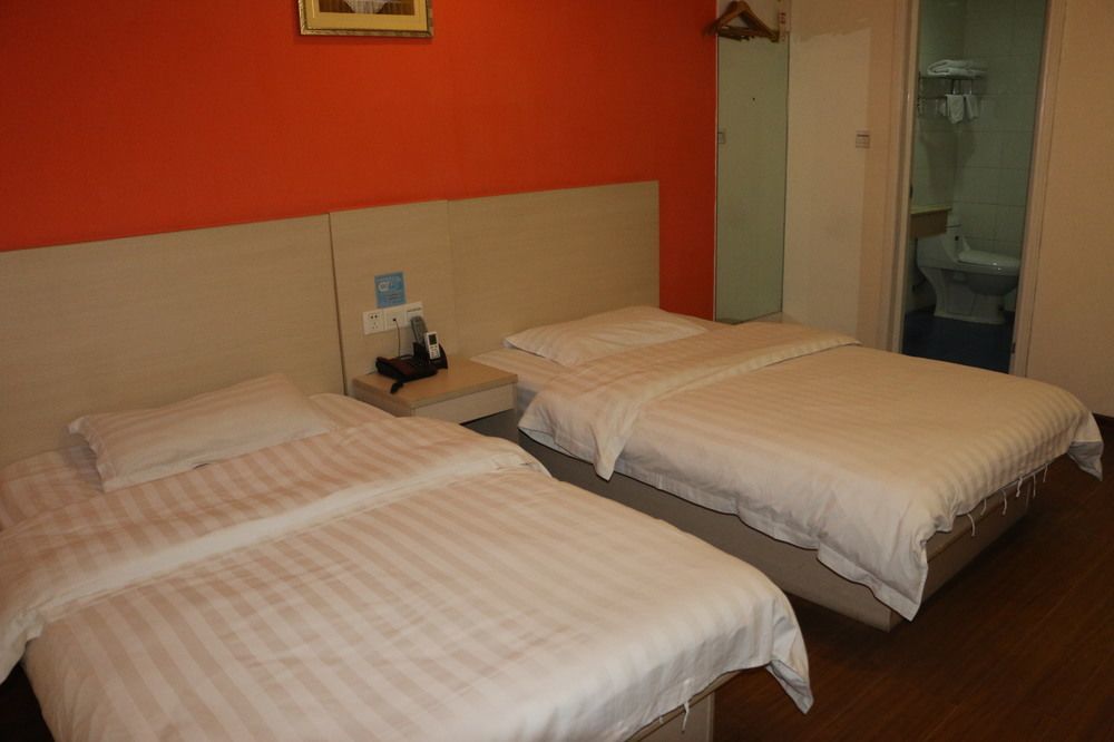 Yixin Business Hotel Kuangcsou Kültér fotó